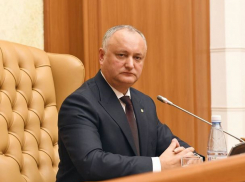 Президент встретился с главами дипмиссий и международных организаций 