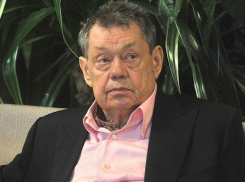 Рак легких: у Николая Караченцова обнаружили неоперабельную онкологию 