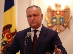 Поговорить обо всем, что происходит между двумя берегами, предложил Додон журналистам Приднестровья 