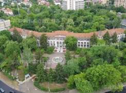 Молдова вернула себе санаторий «Молдова» в Одессе — суд отменил спорную приватизацию