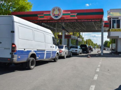 Украина начала пропускать автомобили на приднестровских номерах, но только в направлении Молдовы 