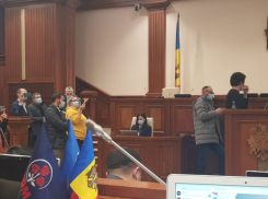 Перед уходом на каникулы парламент проголосовал за ряд важных законопроектов