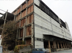 В сгоревшем здании на улице Заводской нашли человеческую кость