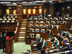 Социалисты созывают на завтра экстренное заседание Парламента РМ 