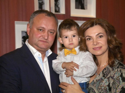 На Рождество Игорь Додон совместит отдых с работой