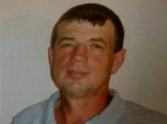 Высокий кареглазый мужчина исчез после похорон родственницы в Кагуле