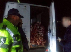 На рынки Молдовы едва не попали 800 килограмм говяжьего мяса без документов