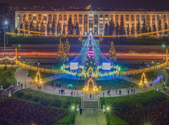 Кишинев встречает зиму: музыка, огни и старт новогодней атмосферы