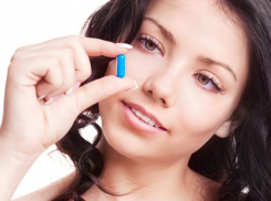 Украинские пограничники наказали молдаванку, которая везла в Россию «психотропные пилюли»