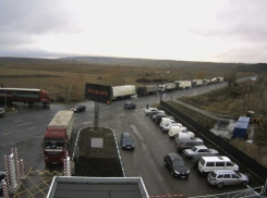 На таможнях Леушень и Скулены проходят обыски