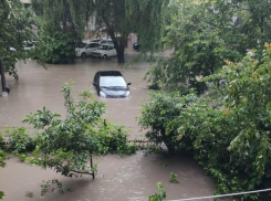 Подводный Кишинев: ливень парализовал столицу