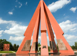 Какие символы запрещены в Молдове на праздновании Дня Победы, а какие – нет 