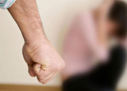 В Италии румын избил сожительницу-молдаванку и ее дочь