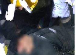Мужчина попал под поезд в Сынжере и остался жив