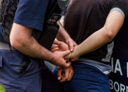 Задержание как в фильмах: полиция арестовала угонщика автомобиля