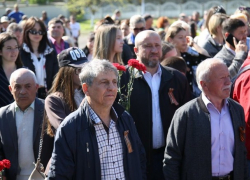 Полиция начала составлять протоколы из-за георгиевских лент