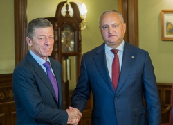 Стало известно, о чем шла речь на встрече Игоря Додона и Дмитрия Козака в Москве 