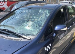 В центре столицы автомобиль Honda сбил 24-летнюю девушку