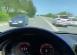 «Если любить, то навечно, если гнать, то по встречной» - водитель BMW создал аварийную ситуацию на скорости в 180 км/час