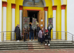 Крестный ход в Комрате собрал около 150 человек 