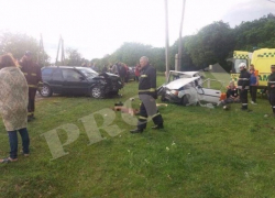 Несовершеннолетний погиб и трое пассажиров получили ранения в жутком лобовом ДТП в Оргеевском районе 