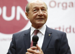 Траян Бэсеску расхотел молдавское гражданство