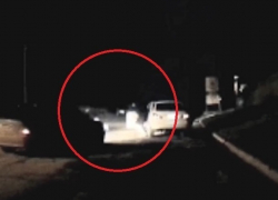 Расстрел бандитами водителя автомобиля в ночном Кишиневе попал на видео