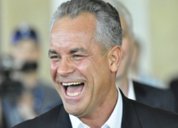 Американцы подчищают за Плахотнюком и Хоганом? Знаменитая статья о беглом олигархе удалена