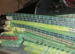 Контрабандные анаболики и сигареты конфисковали на таможенном пункте Скулень