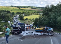 В Хынчештском районе произошла авария с участием грузовика: 1 человек погиб, трое раненых