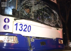 В Кишиневе столкнулись два троллейбуса, один из кондукторов в состоянии шока 