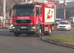 Столичные полицейские сегодня штрафовали автомобилистов налево и направо под прикрытием пожарного автомобиля