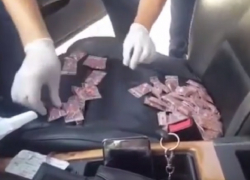 Большие партии наркотиков развозил рецидивист в автомобиле по Кишиневу 