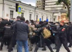 Спустя две недели "революция биотуалетов" продолжилась в центре Кишиневе