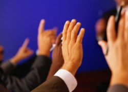 С перебежками по парламентским партиям покончено