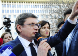 В рядах ПДС началась грызня за места