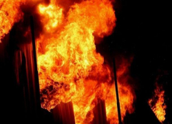 В Приднестровье 3-летний мальчуган спас во время пожара своего прадеда