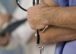 Врача столичного наркологического диспансера избили пациенты