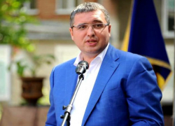 За что можно "сжечь" Усатого-примара еще до того, как он станет Усатым-кандидатом?