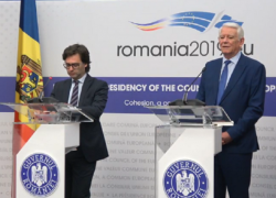 Граждане Молдовы хотят хороших отношений, как с Востоком, так и с Западом, - Попеску 