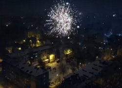 На Новый год петарды гремели отовсюду - Кишинев с высоты птичьего полета 