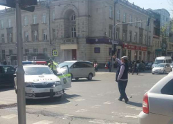 Авария с участием полицейского автомобиля произошла в центре Кишинева