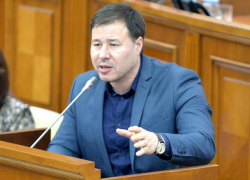 В Молдове, как только пытаешься задеть мафию – жди протестов Усатого, Шора или Киртоакэ, - Цырдя