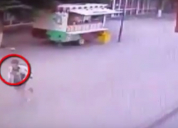 Дерзкое ограбление продавца ларька в Кишиневе попало на видео