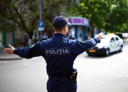 За выходные на дорогах Молдовы зафиксировано более 1 600 нарушений ПДД