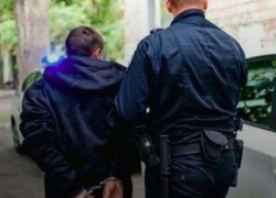 В Чимишлии парень избил соседа сапой по голове