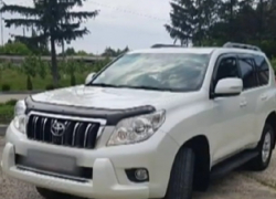 На популярном горнолыжном курорте на западной Украине угнали внедорожник семьи из Молдовы 