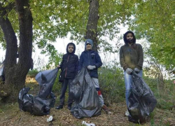 В Кишиневе продолжается осенняя уборка 