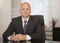 Один из руководителей Moldindconbank получает в год около 3 млн леев зарплаты