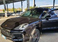 Молдаванина на угнанном в Италии Porsche задержали румынские пограничники 